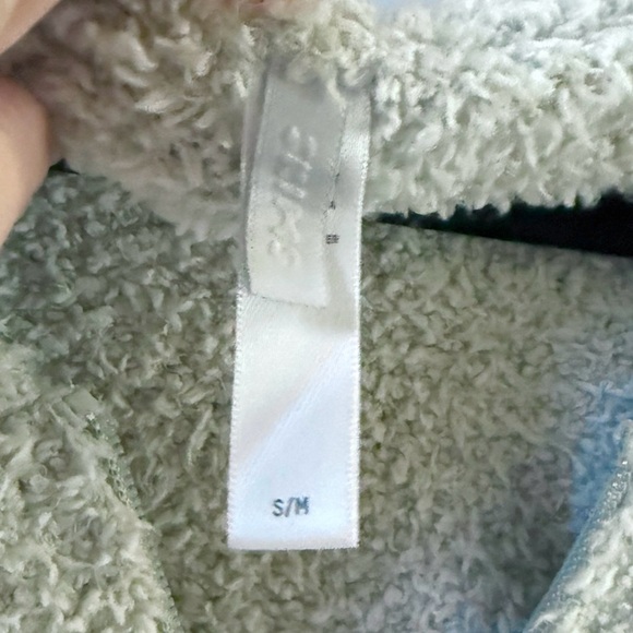 Skims Cozy Knit Bundle- Tank and Hoodie Full Zip Jacket. Sz Small - Picture 11 of 11